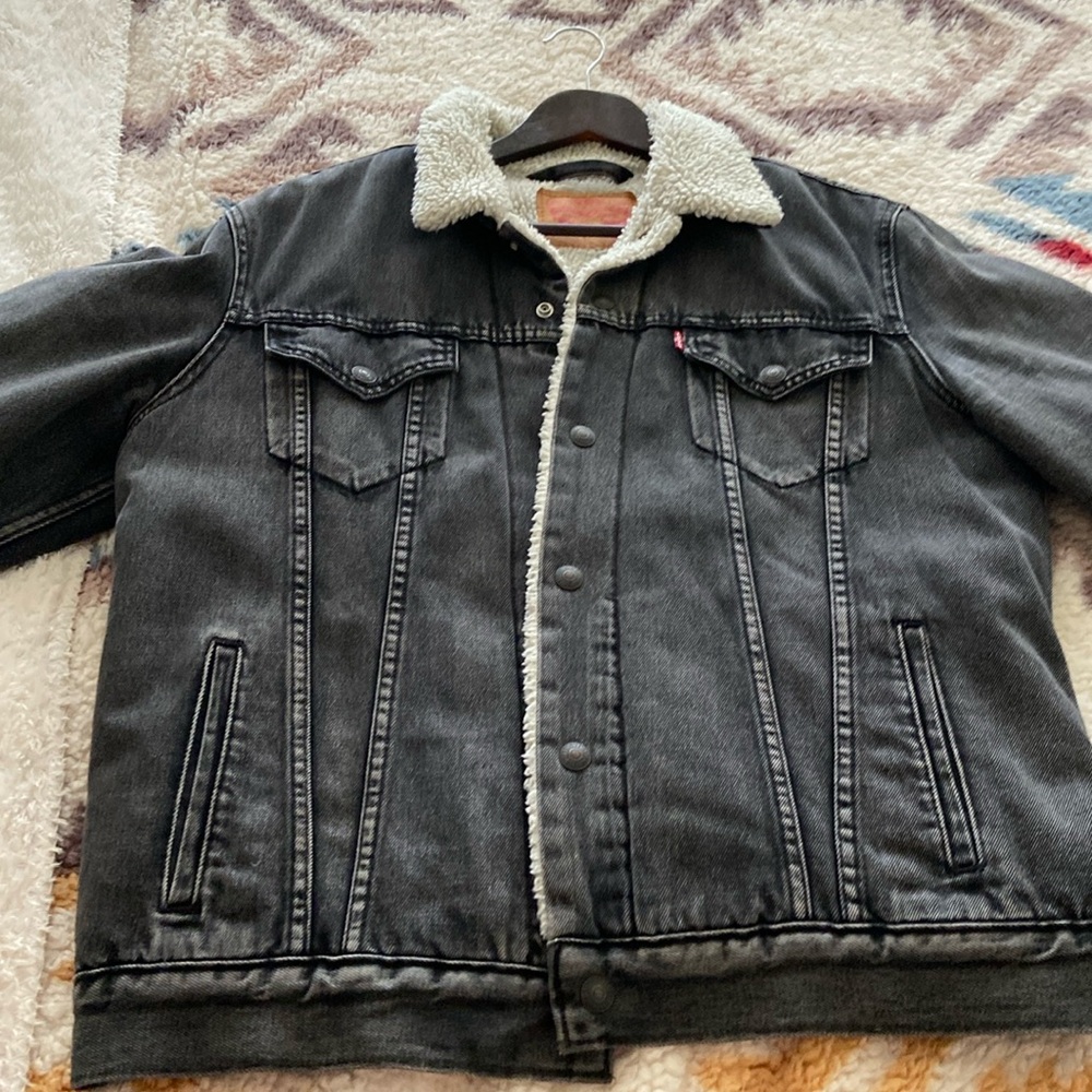 LEVI'S Gray/Black Stonewash SHERPA Denim  Jacket L